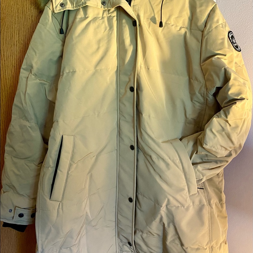 NWT Orolay Women’s tan puffer coat - size 2XL